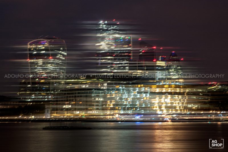 Vista nocturna Distrito Financiero de Londres por Adolfo Gosálvez. Venta de Fotografía de autor en edición limitada. AG Shop