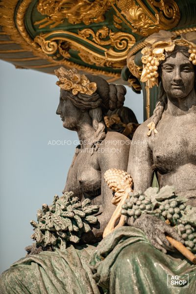 Fuente de los Mares en la Plaza de la Concordia en París, por Adolfo Gosálvez. Venta de Fotografía de autor en edición limitada. AG Shop